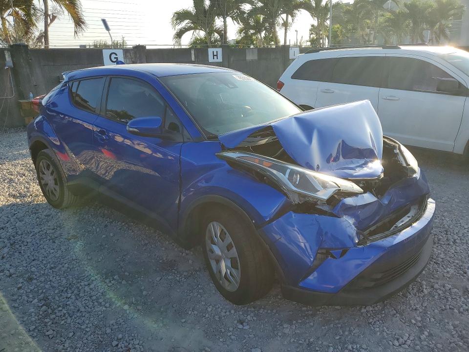 Photo 4 from auction – 2019 TOYOTA C-HR with VIN NMTKHMBX5KR095446