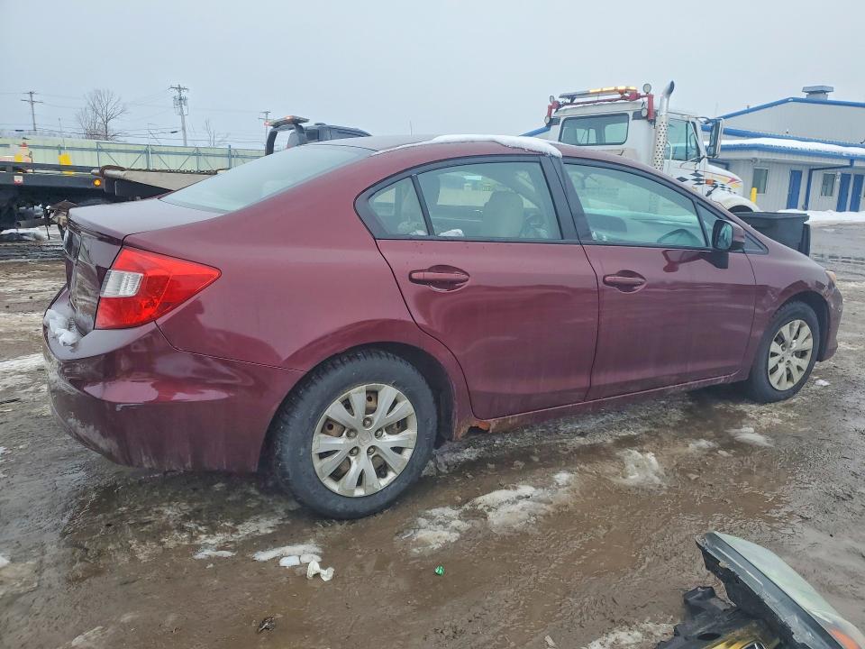 Photo 3 from auction – 2022 HONDA CIVIC with VIN 2HGFB2F59CH572673
