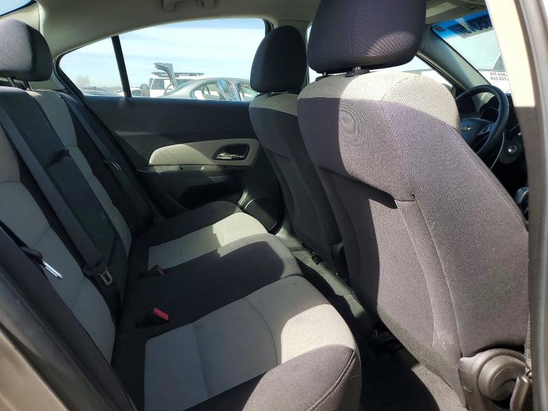 Photo 10 from auction – 2012 CHEVROLET CRUZE with VIN 1G1PC5SH0C7289519