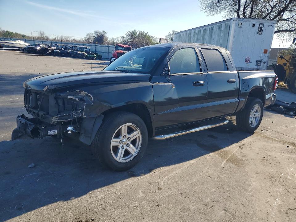 DODGE DAKOTA 2008 with VIN 1D7HE68K38S511026 - Photo from auction