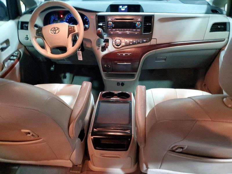 Photo 8 from auction – 2012 TOYOTA SIENNA with VIN 5TDYK3DC4CS259238