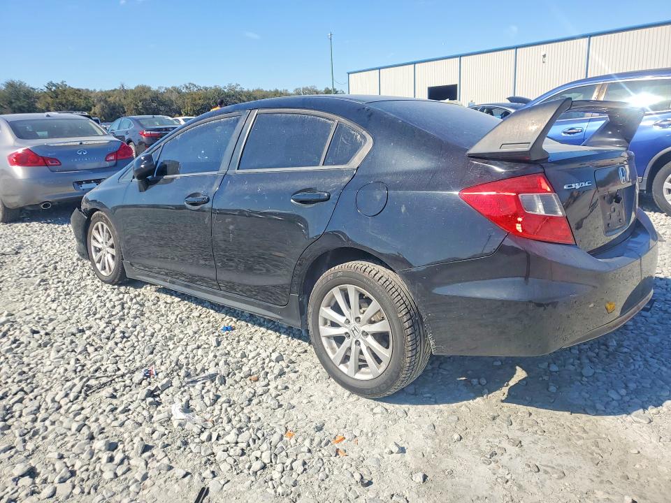 Photo 2 from auction – 2012 HONDA CIVIC with VIN 19XFB2F9XCE071076