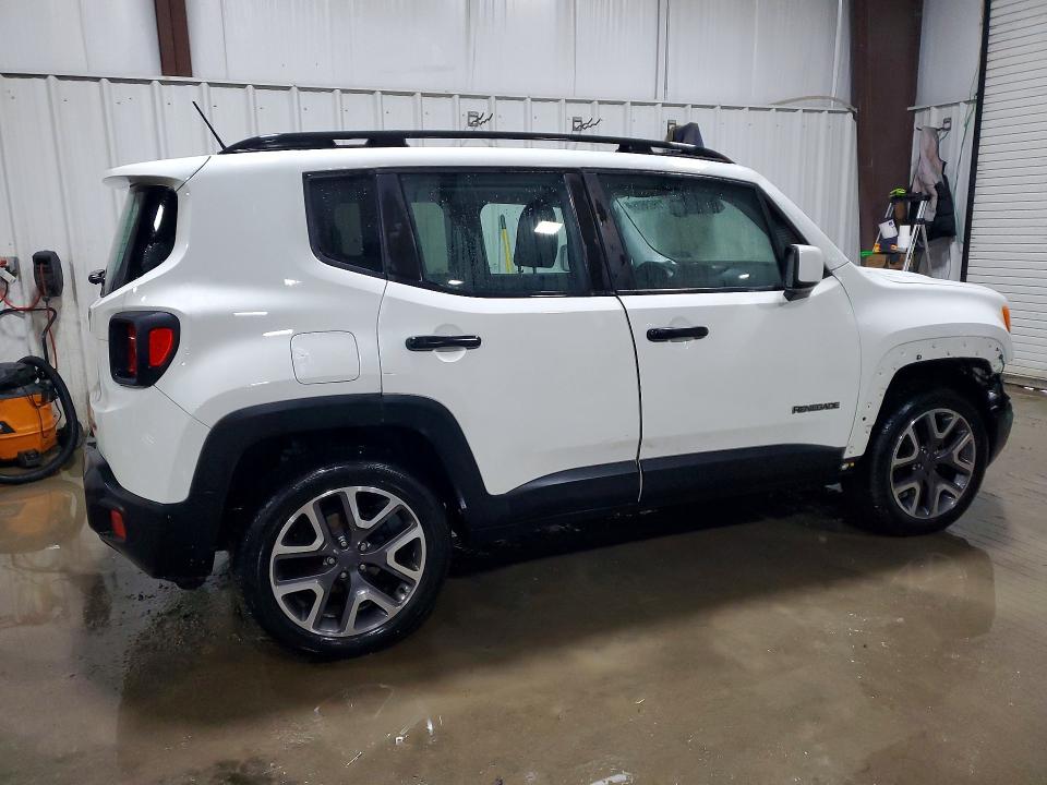 Photo 3 from auction – 2016 JEEP RENEGADE L with VIN ZACCJBBT4GPD83703