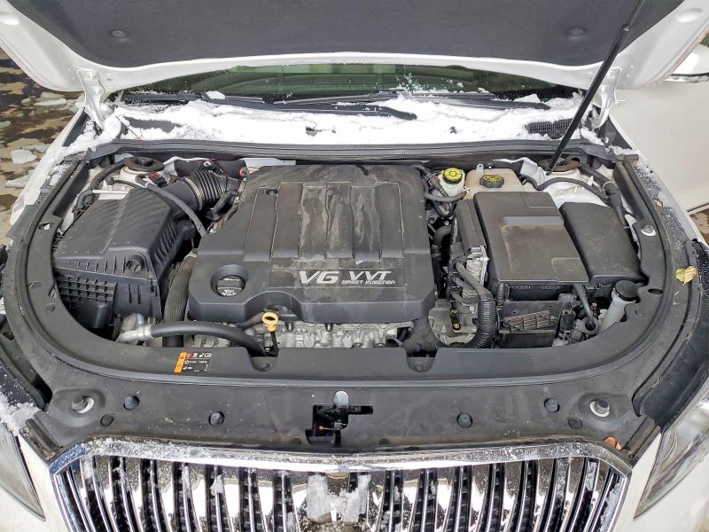 Photo 11 from auction – 2015 BUICK LACROSSE with VIN 1G4GB5G32FF278714