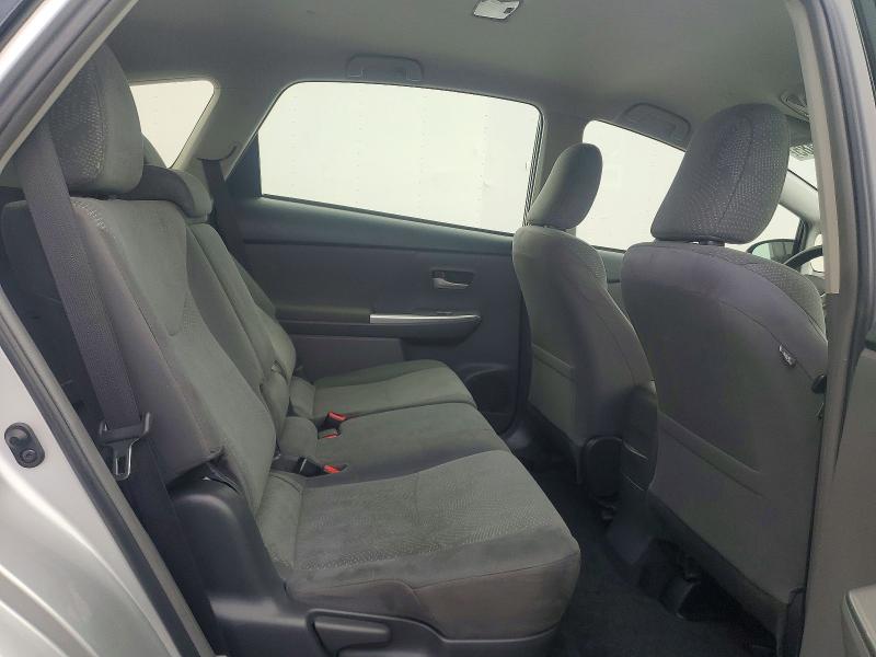 Photo 10 from auction – 2014 TOYOTA PRIUS V with VIN JTDZN3EU5EJ004505
