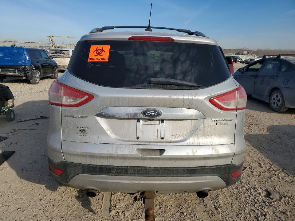 Photo 6 from auction – 2015 FORD ESCAPE with VIN 1FMCU9J92FUB62390