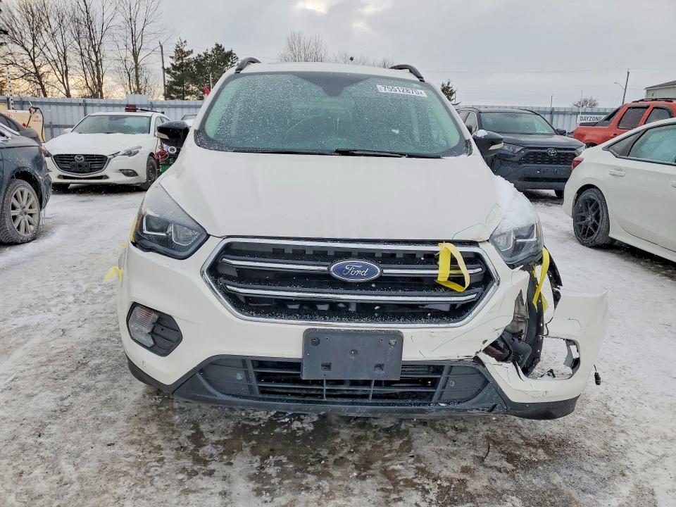 Фото 5 с аукциона – 2018 FORD ESCAPE с VIN 1FMCU9J94JUC96259