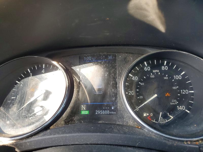Photo 9 from auction – 2020 NISSAN ROGUE with VIN 5N1AT2MT3LC721746