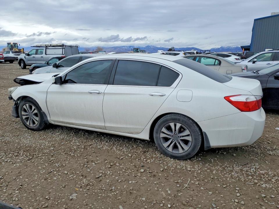 Photo 2 from auction – 2014 HONDA ACCORD with VIN 1HGCR2F30EA237462