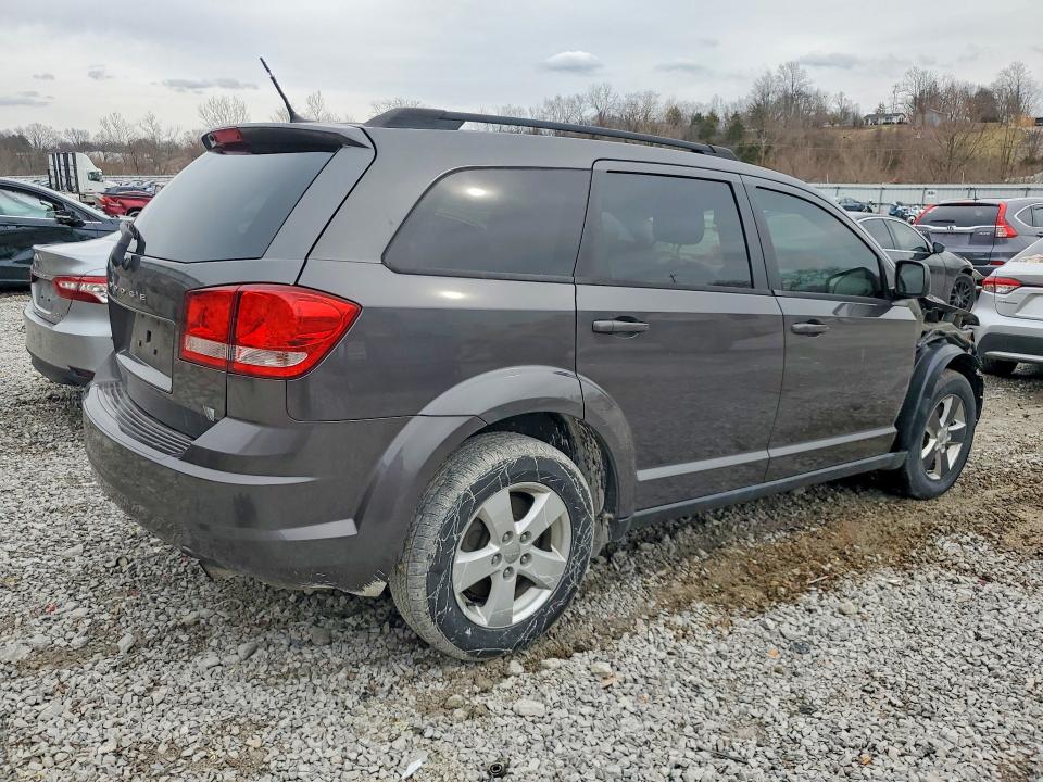 Photo 3 from auction – 2015 DODGE JOURNEY SE with VIN 3C4PDCAB4FT617174
