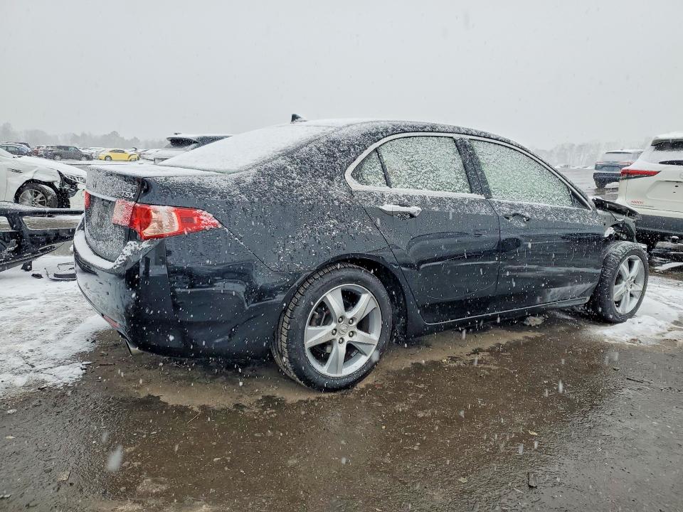 Фото 3 с аукциона – 2012 ACURA TSX с VIN JH4CU2F64CC027261
