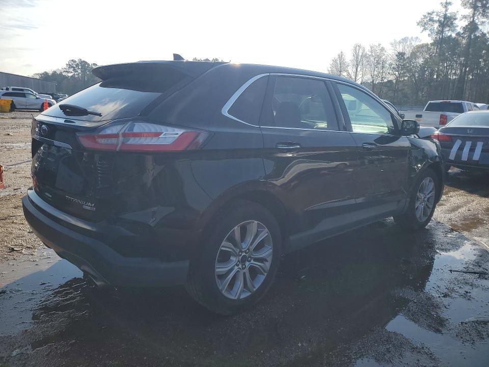 Photo 3 from auction – 2019 FORD EDGE TITAN with VIN 2FMPK4K97KBB81008