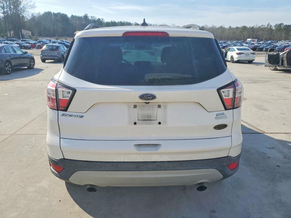 Photo 6 from auction – 2018 FORD ESCAPE with VIN 1FMCU0HD1JUA94050