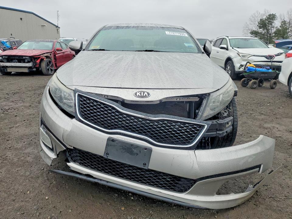 Photo 5 from auction – 2015 KIA OPTIMA with VIN 5XXGM4A72FG473010