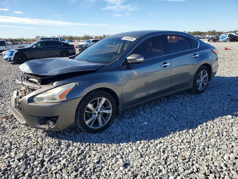 NISS ALTIMA 2015 with VIN 1N4AL3AP8FN344928 - Photo from auction