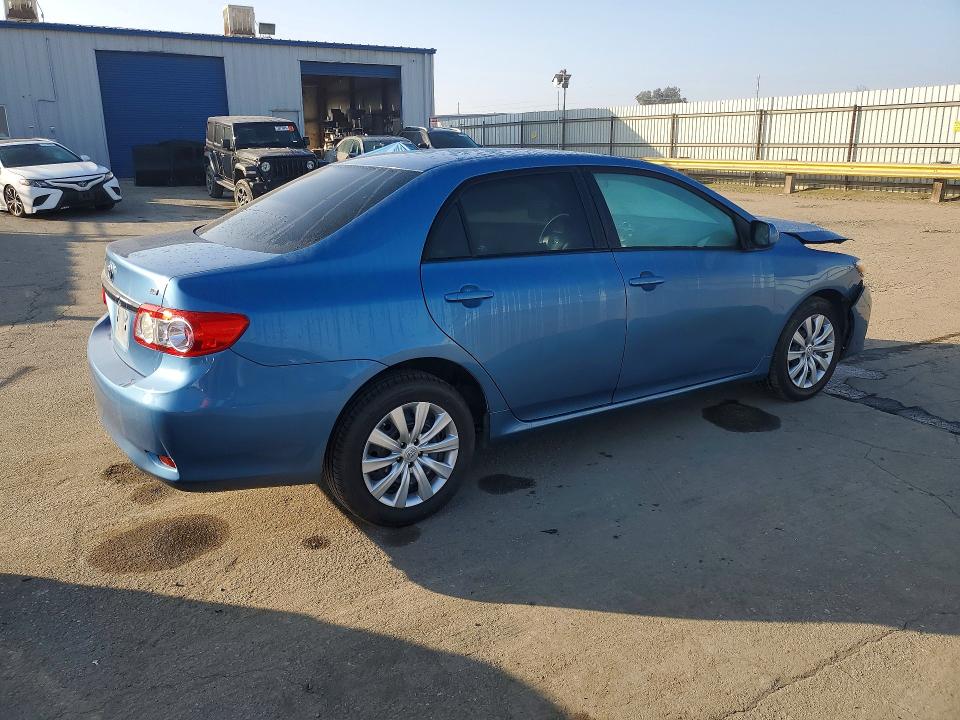 Фото 3 с аукциона – 2013 TOYOTA COROLLA BA с VIN 5YFBU4EE1DP089646