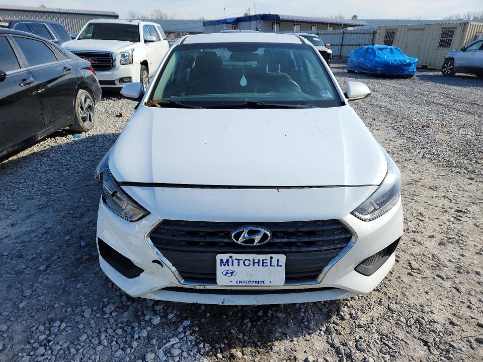 Photo 5 from auction – 2018 HYUNDAI ACCENT with VIN 3KPC24A30JE020880