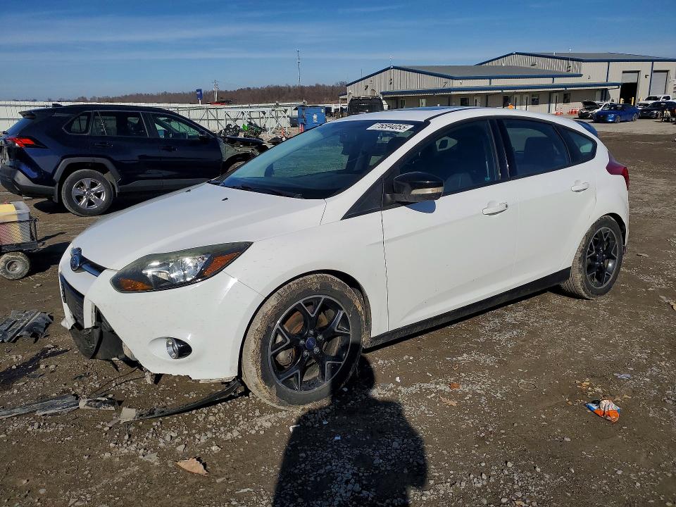 FORD FOCUS 2014 with VIN 1FADP3K27EL106714 - Photo from auction
