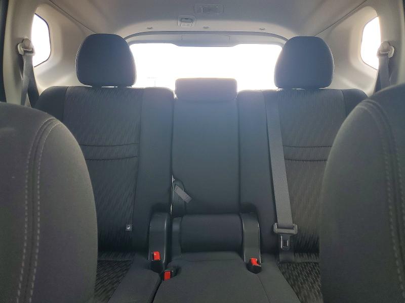 Photo 10 from auction – 2017 NISSAN ROGUE SV with VIN 5N1AT2MV2HC818977