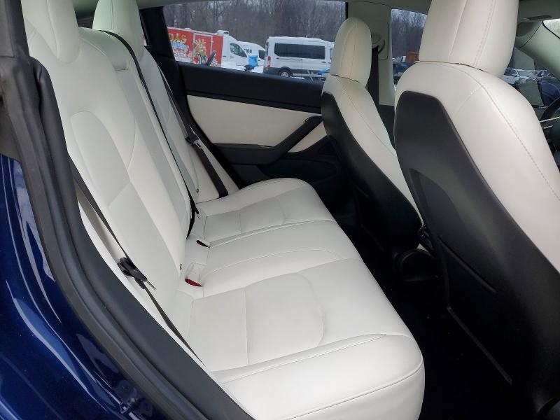 Photo 10 from auction – 2018 TESLA MODEL 3 with VIN 5YJ3E1EB3JF096594