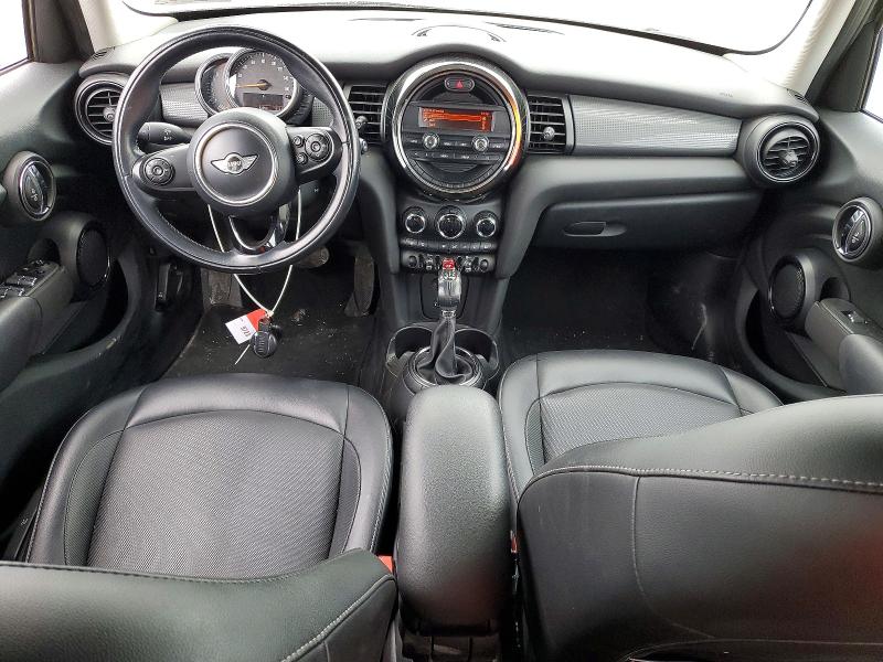 Photo 8 from auction – 2016 MINI COOPER with VIN WMWXU1C57G2D10046