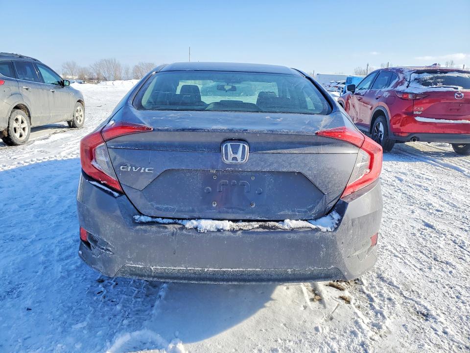 Photo 6 from auction – 2016 HONDA CIVIC with VIN 2HGFC2F87GH022160