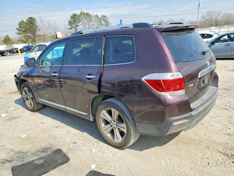 Photo 2 from auction – 2013 TOYOTA HIGHLANDER with VIN 5TDYK3EH3DS126305