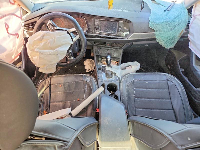 Photo 8 from auction – 2020 VOLKSWAGEN JETTA with VIN 3VWC57BU7LM090771