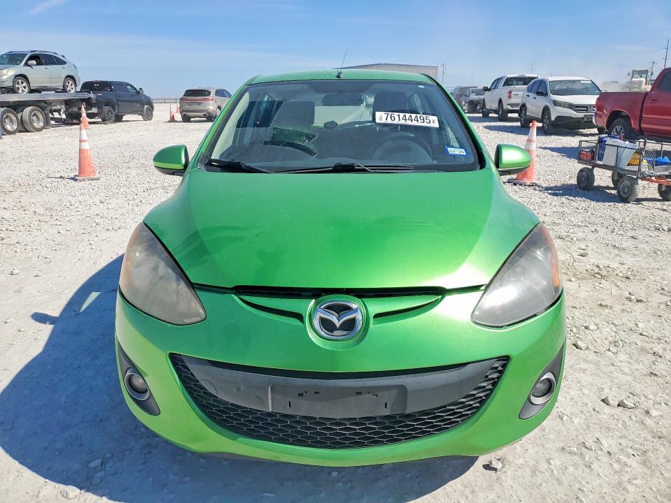 Photo 5 from auction – 2011 MAZDA MAZDA2 with VIN JM1DE1HY5B0117143