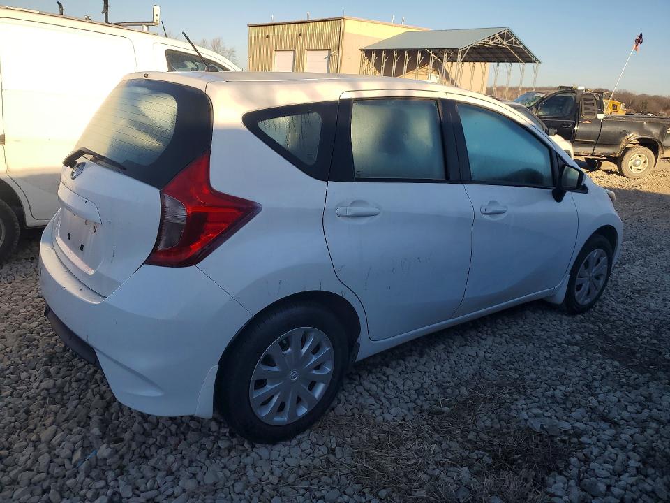 Photo 3 from auction – 2018 NISSAN VERSA NOTE with VIN 3N1CE2CP8JL359008
