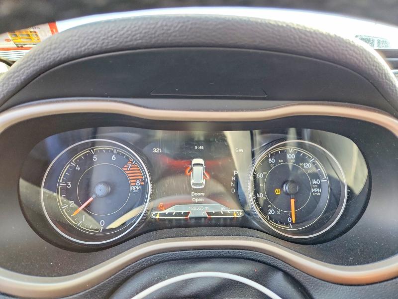 Photo 9 from auction – 2016 JEEP CHEROKEE with VIN 1C4PJMDS0GW142869