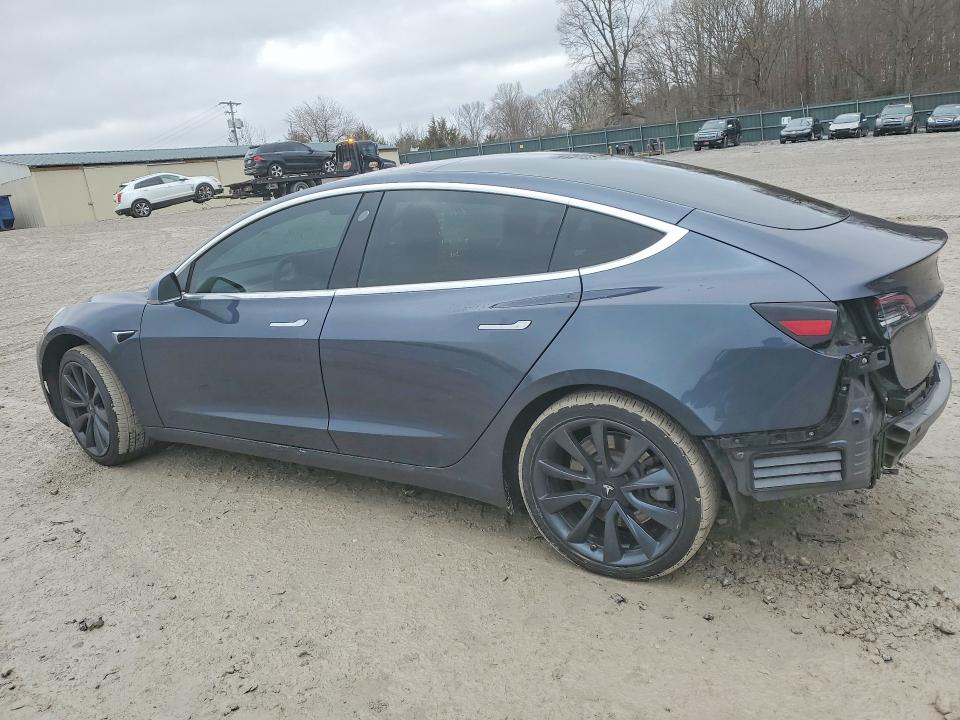 Photo 2 from auction – 2018 TESLA MODEL 3 with VIN 5YJ3E1EA1JF021531
