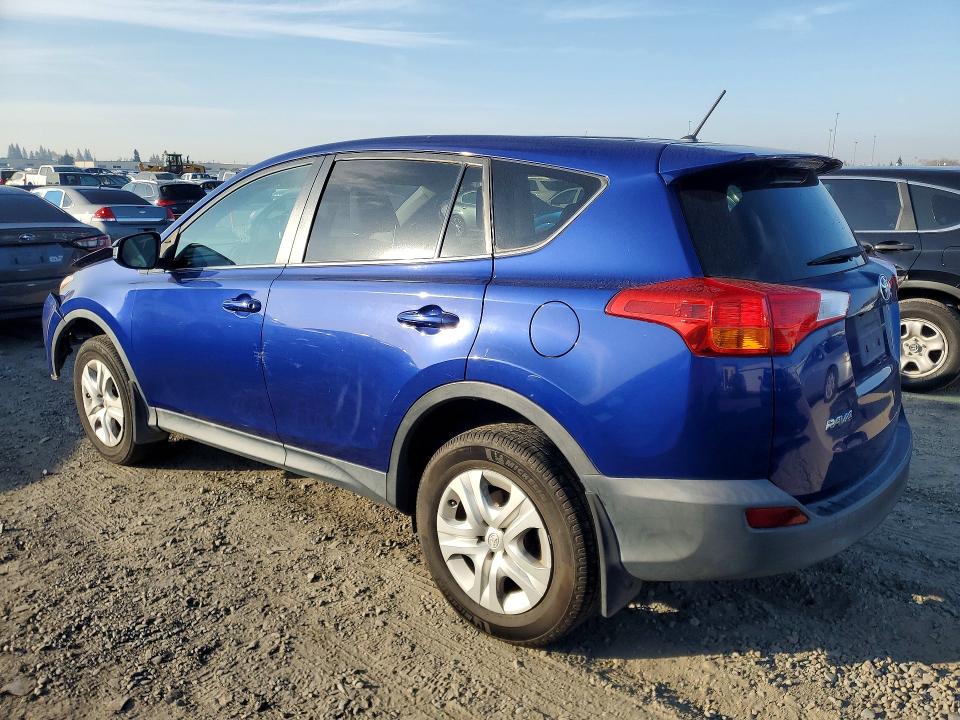 Photo 2 from auction – 2015 TOYOTA RAV4 LE with VIN 2T3ZFREV2FW136567