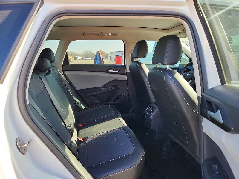 Photo 10 from auction – 2022 VOLKSWAGEN TAOS with VIN 3VVLX7B20NM082446