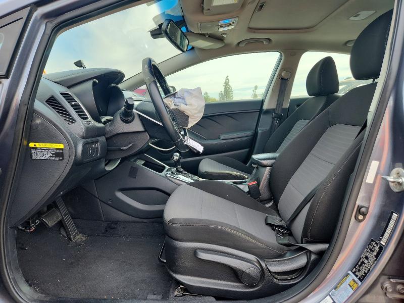 Photo 7 from auction – 2018 KIA FORTE with VIN 3KPFL4A77JE217736