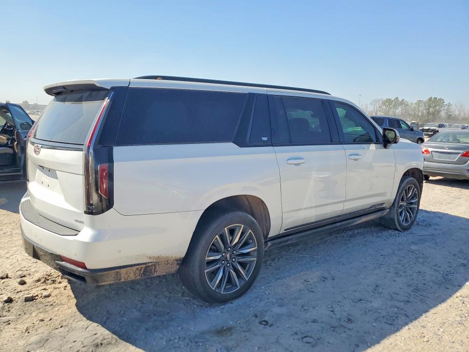 Photo 3 from auction – 2022 CADILLAC ESCALADE with VIN 1GYS4RKL0NR348676