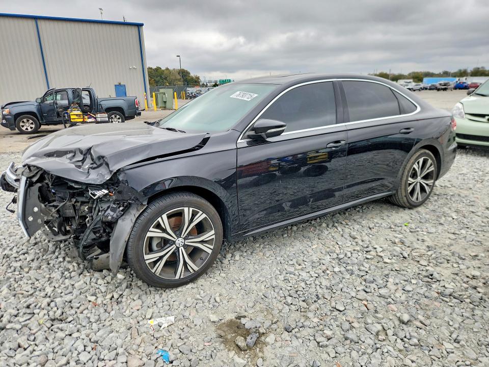 VOLKSWAGEN PASSAT 2021 with VIN 1VWSA7A30MC008513 - Photo from auction