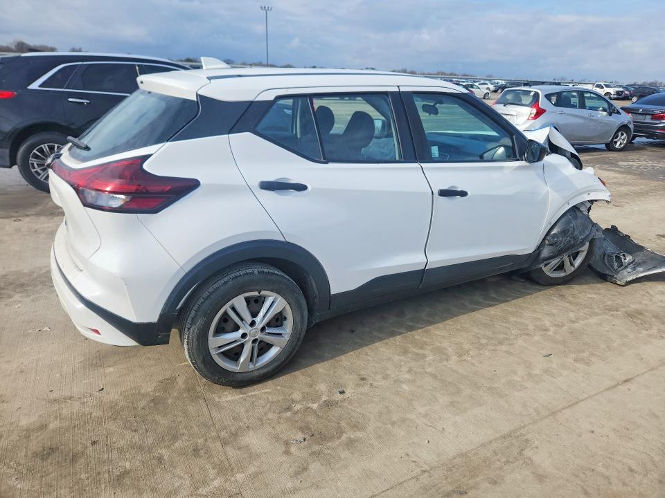 Photo 3 from auction – 2022 NISSAN KICKS with VIN 3N1CP5BV0NL483596