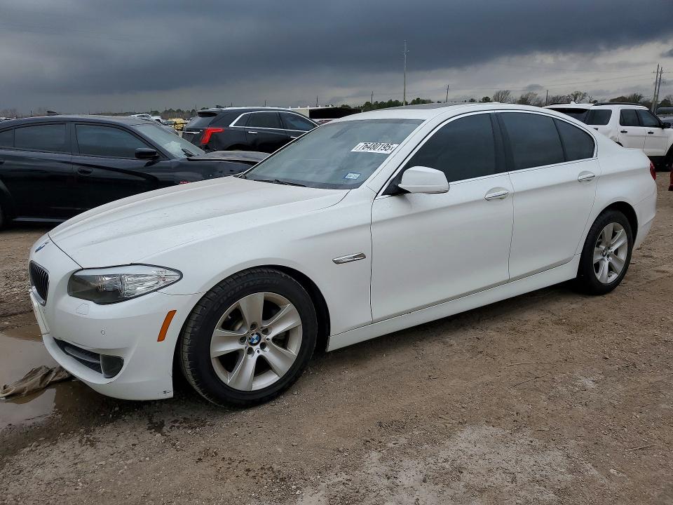 BMW 528 I 2011 con VIN WBAFR1C58BC740651 - Foto de la subasta