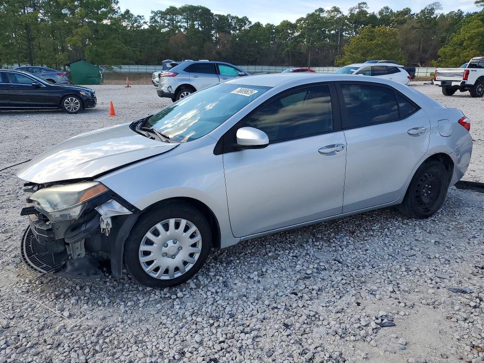 TOYOTA COROLLA L 2016 with VIN 5YFBURHE8GP556591 - Photo from auction