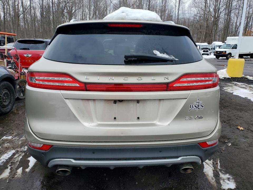 Photo 6 from auction – 2015 LINCOLN MKC with VIN 5LMTJ2AH4FUJ24521