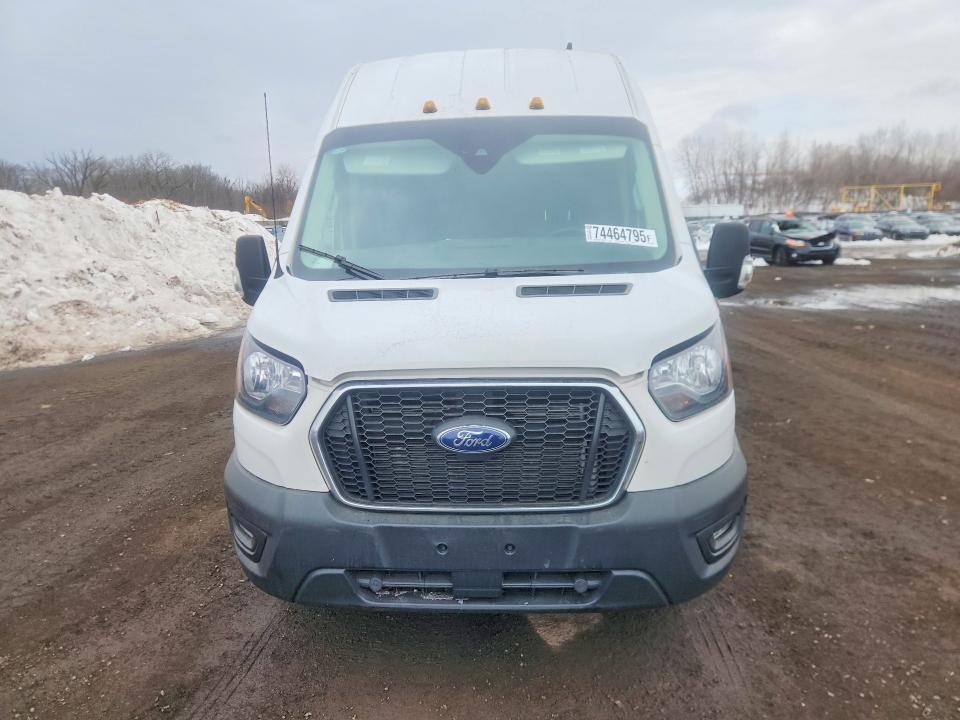 Photo 5 from auction – 2024 FORD TRANSIT with VIN 1FTBF4X88RKA85701