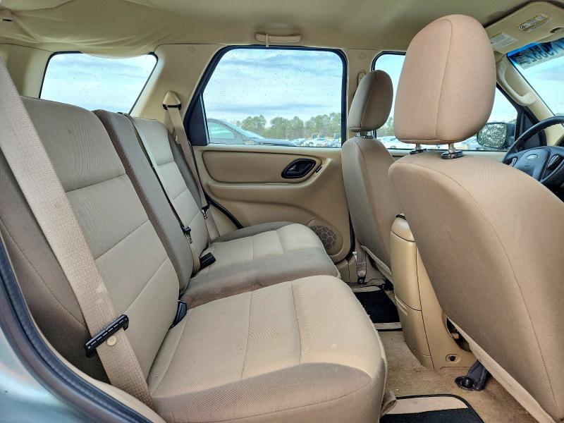Photo 11 from auction – 2006 FORD ESCAPE with VIN 1FMYU02Z06KB33918