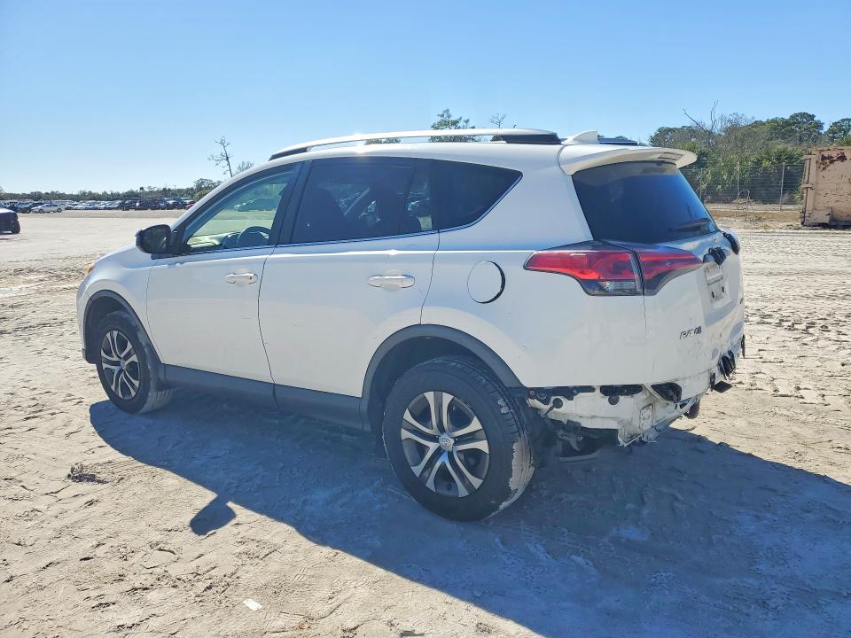 Photo 2 from auction – 2017 TOYOTA RAV4 with VIN JTMZFREV4HJ721913