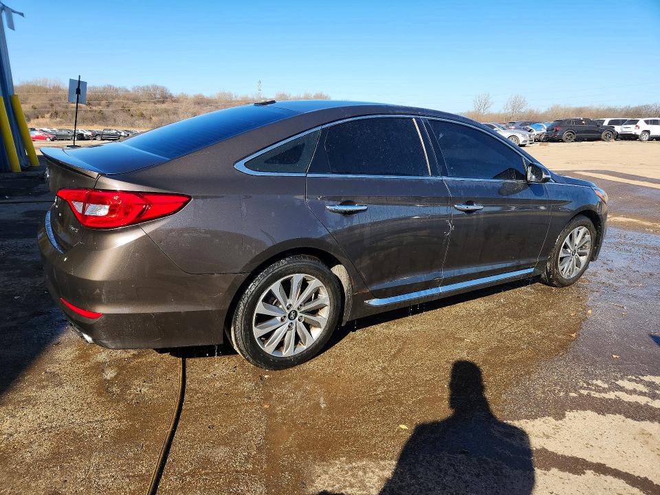 Photo 3 from auction – 2016 HYUNDAI SONATA with VIN 5NPE34AF9GH313228