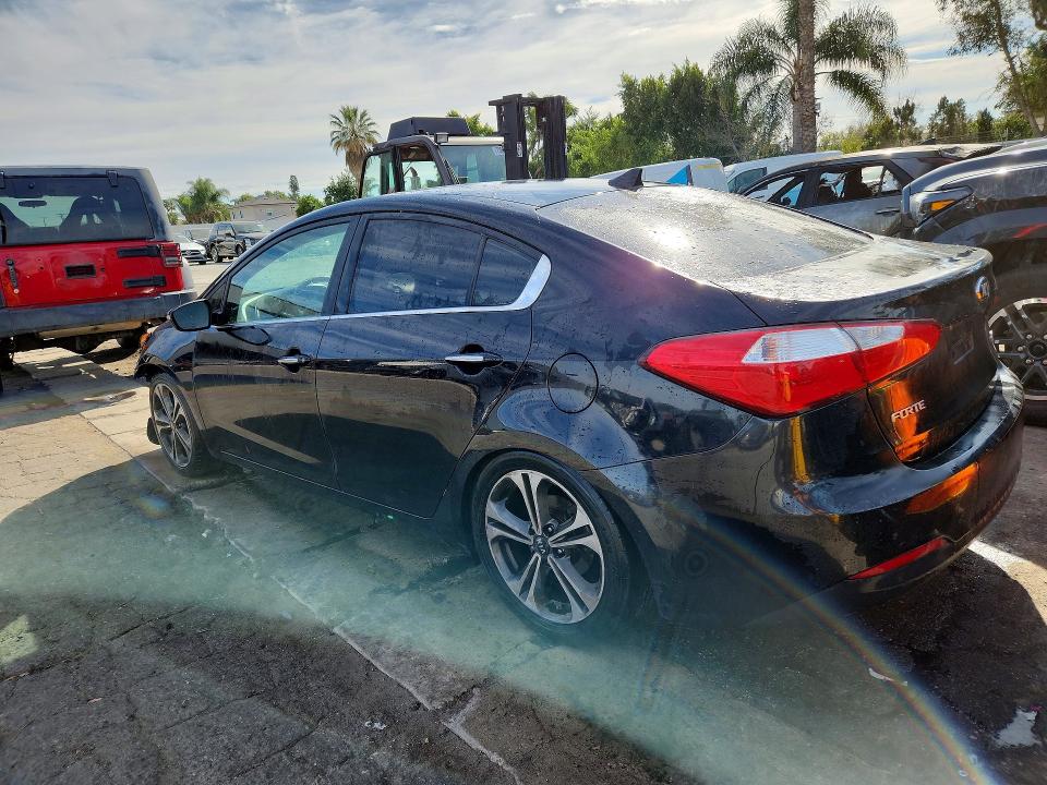 Photo 2 from auction – 2015 KIA FORTE with VIN KNAFZ4A81F5373617