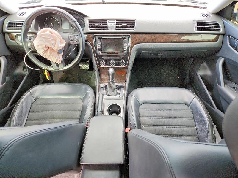 Photo 8 from auction – 2014 VOLKSWAGEN PASSAT with VIN 1VWCN7A37EC097801