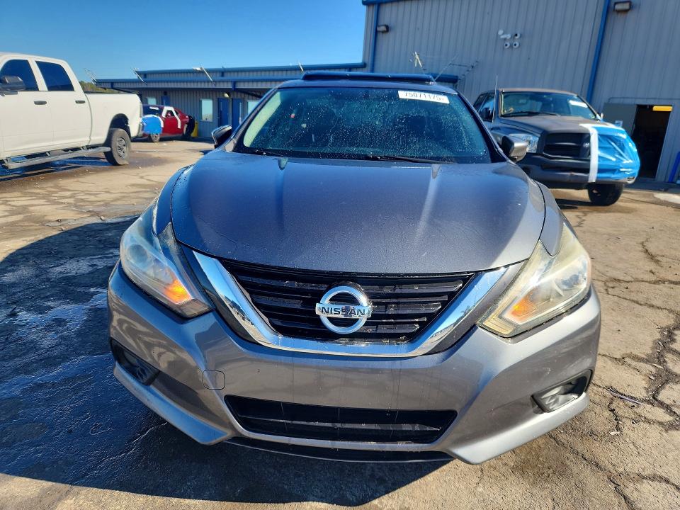 Photo 5 from auction – 2016 NISSAN ALTIMA 2.5 with VIN 1N4AL3AP3GC111939