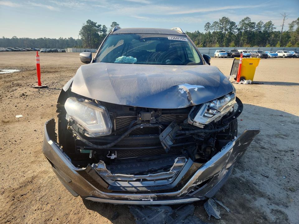 Photo 5 from auction – 2019 NISSAN ROGUE with VIN KNMAT2MT2KP504362