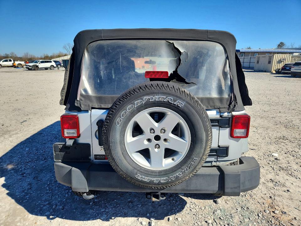 Photo 6 from auction – 2012 JEEP WRANGLER U with VIN 1C4BJWDG7CL124933